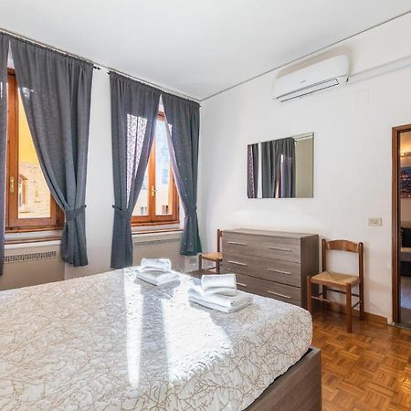 Firenze Rentals Ponte Vecchio Flat Екстер'єр фото